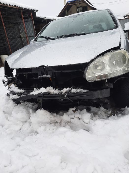 Golf 5 piese dezmembrari