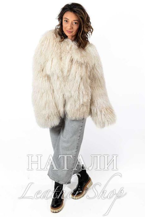 Дамски ексклузивен кожух Алина от Монголско агне