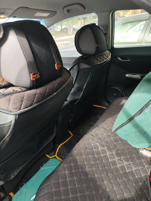 Авточехол  для легковых автомобилей