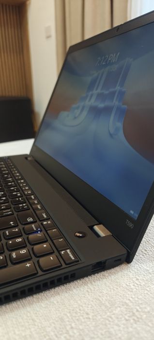 Lenovo ThinkPad T590 – i7-8665U, 32GB RAM, 512GB SSD, отлично състояние