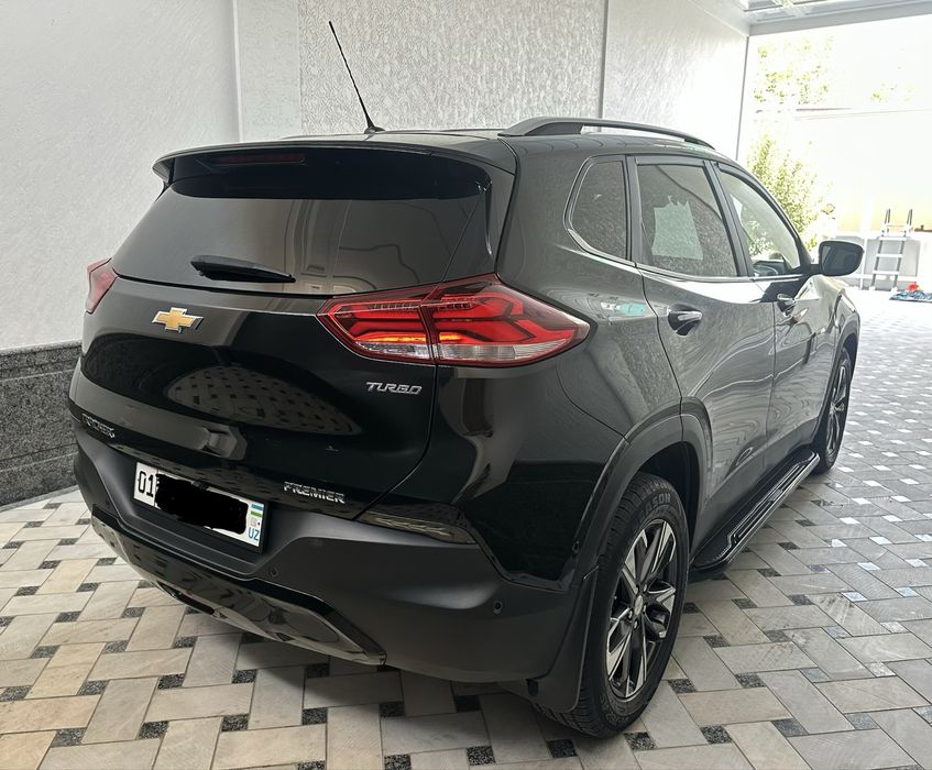 Tracker primier plus 2024y sotiladi