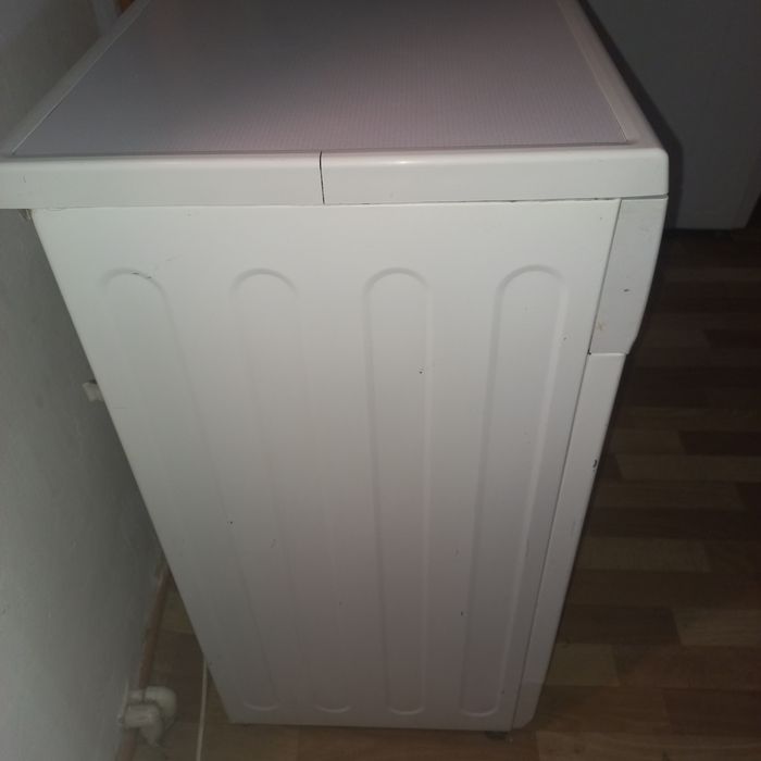 Продам стиральную машинку LG.