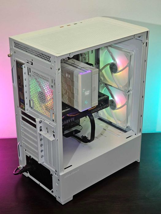 RX 9060XT 8GB/Ryzen 5-7500F/RAM 32GB/SSD 1TB/Чисто Нов+Гаранция!