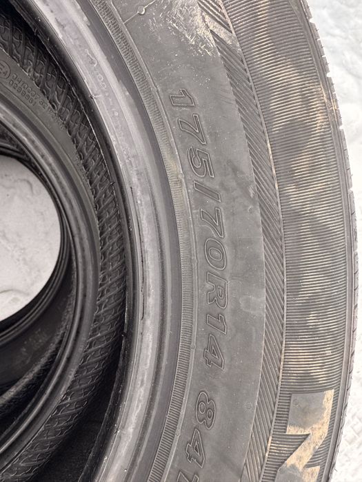 Продам новую летнюю резину