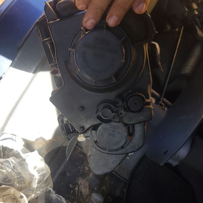 Фарове за киа соренто