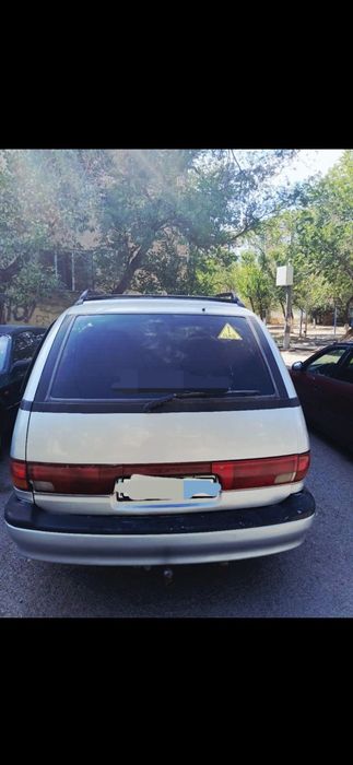 Toyota Previa 1994 г.