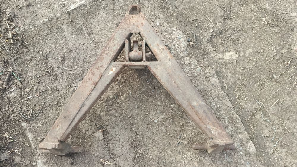 Продам треугольник на трактор