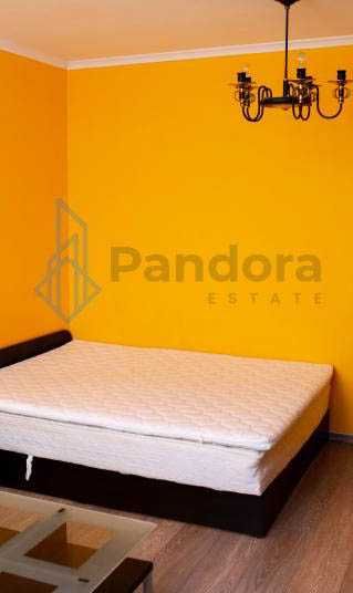 Дава се под наем Едностаен апартамент в София, Център - 40 кв.м за 420 € - Снимка #1