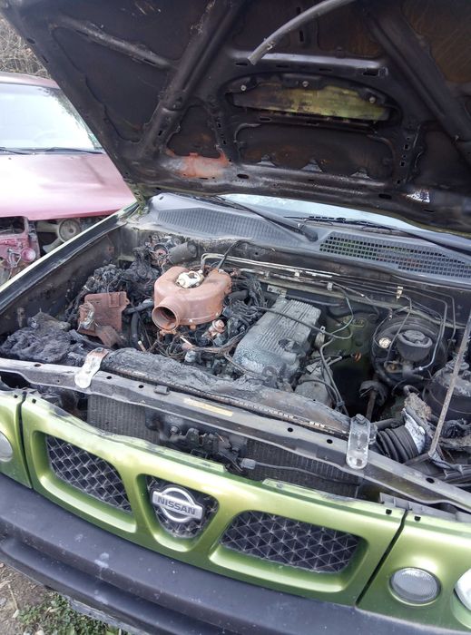 Нисан Терано 2.4 бензин 116кс