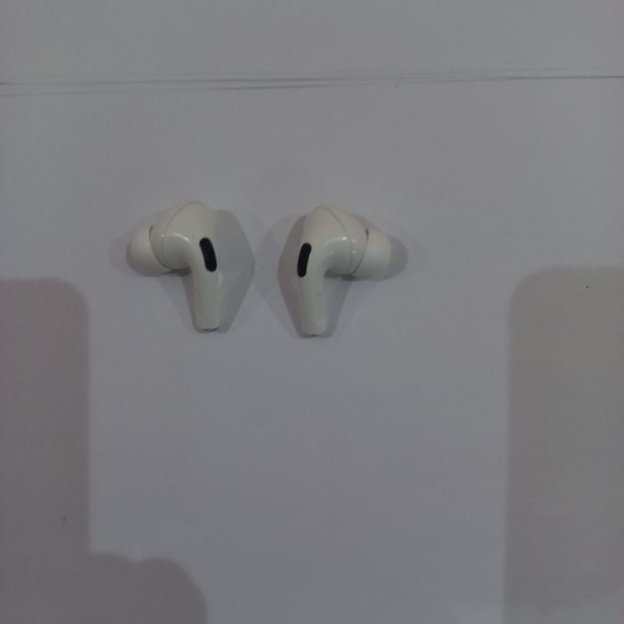 безпроводные наушникиAirPodsPro