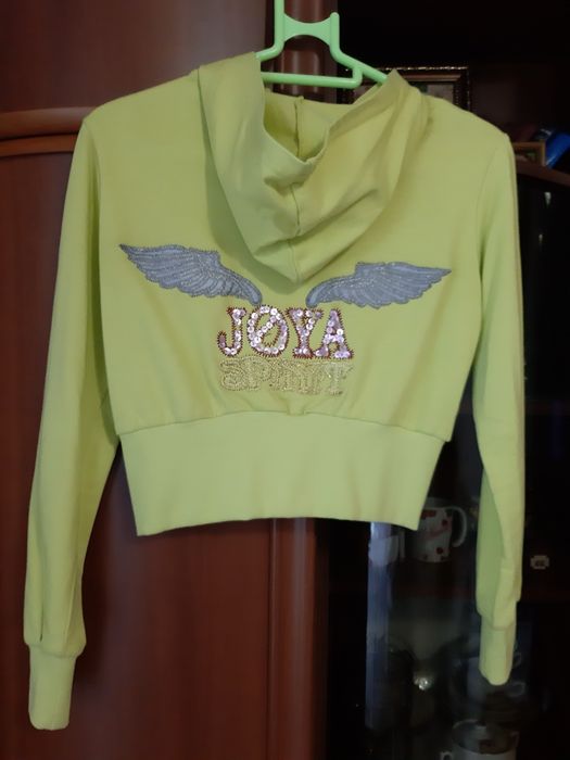 Спортивные кофты!