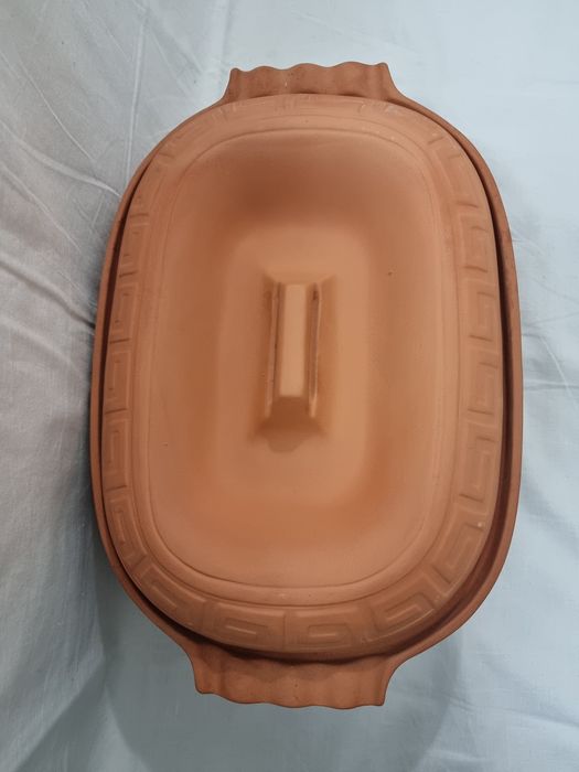 Vas de lut pentru sarmale si friptură