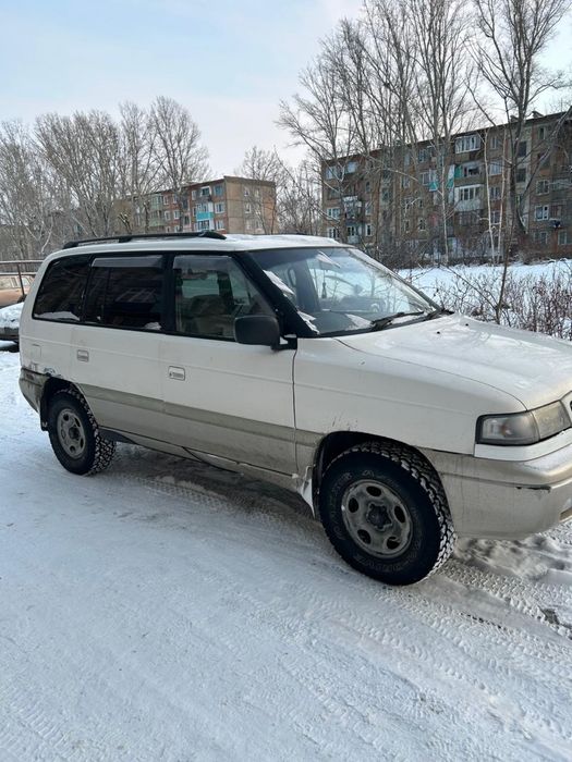 Мазда MPV срочно за 800к