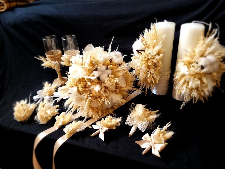 Set flori pentru nuntă , aranjament