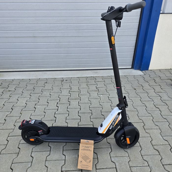 Trotinetă electrică pliabilă Niu Kqi1 Pro, 20 km/h, 25 km autonomie, anvelope 9 inch