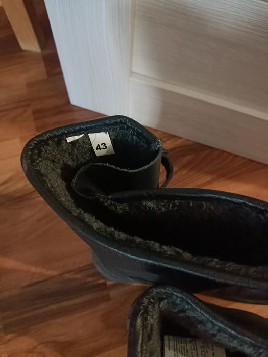 Продам сапоги рабочие размер 43