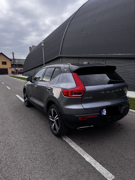 VOLVO XC40 2018 — imagine 4