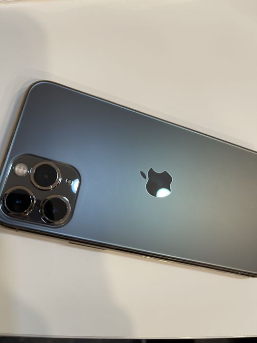 Iphone 11 Pro black/gold