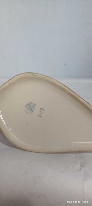 Статуэтка из фарфора "Золотая рыбка!  в идеальном состоянии по фото