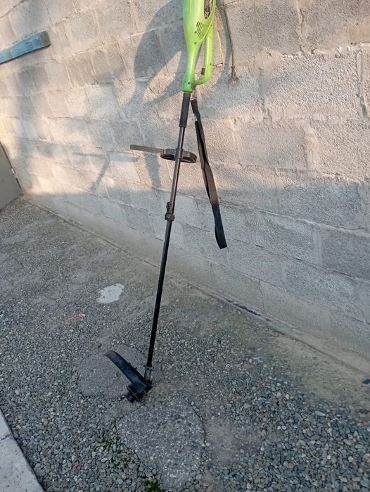 Электротриммер Mateus