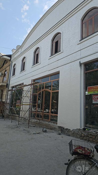 Bino sotiladi 10x20m podval bor yoki ijaraga beriladi