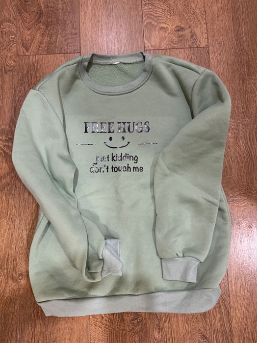 Подарявам Дрехи за момиче 11-12 години