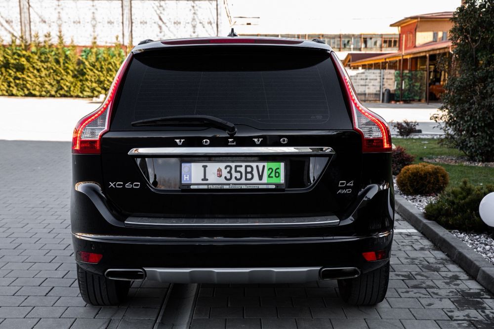 Volvo XC60 2016 D4 190 Cai 4x4 Xenon Piele