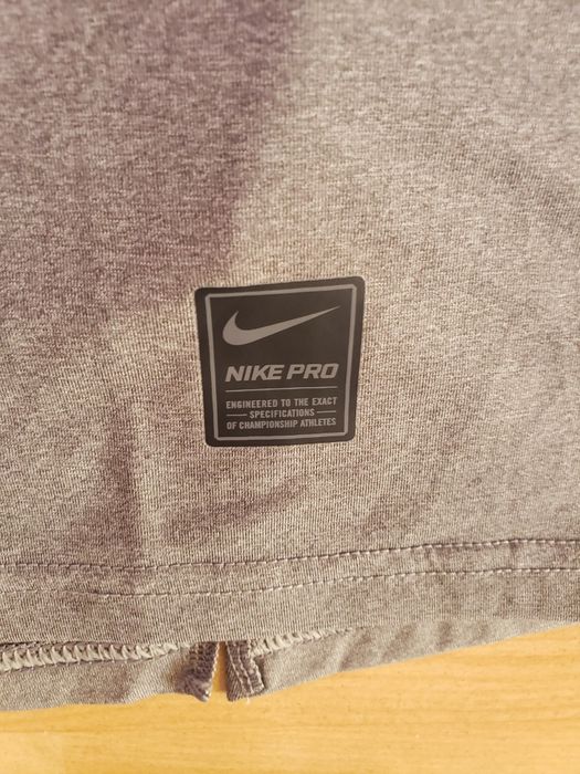 Оригинална тениска Nike Pro XL