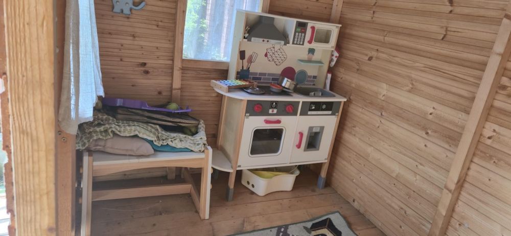 Vand casuta copii de gradina din lemn