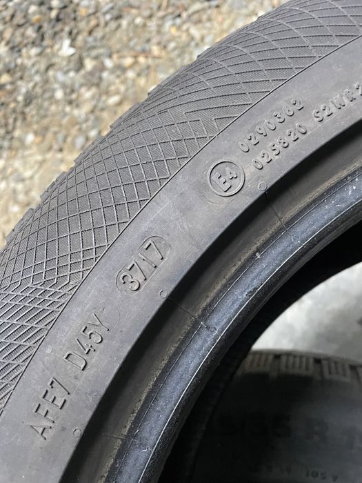 Anv m+s 235/55/19 Pirelli/Continental