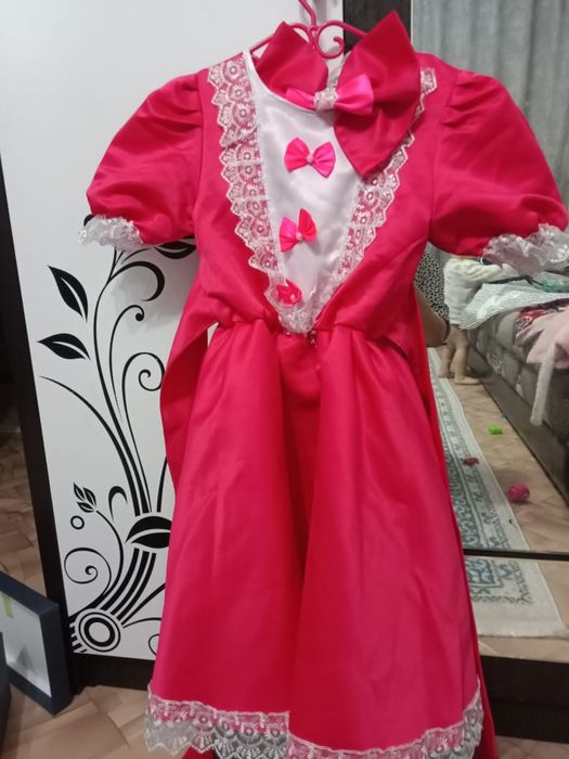 Продам платье куклы