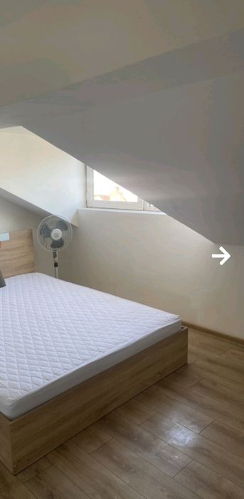 Обзаведен 2 стаен тухлен апартамент в центъра до метро.