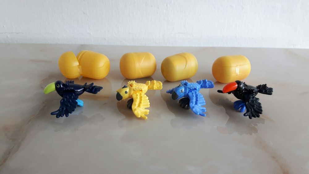 1. Kinder/ Киндер играчки цели серии