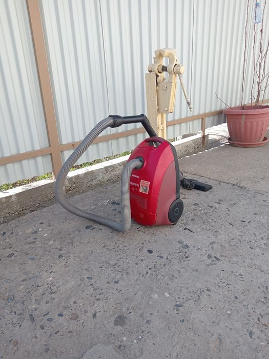 Продаётся полесос самсунг