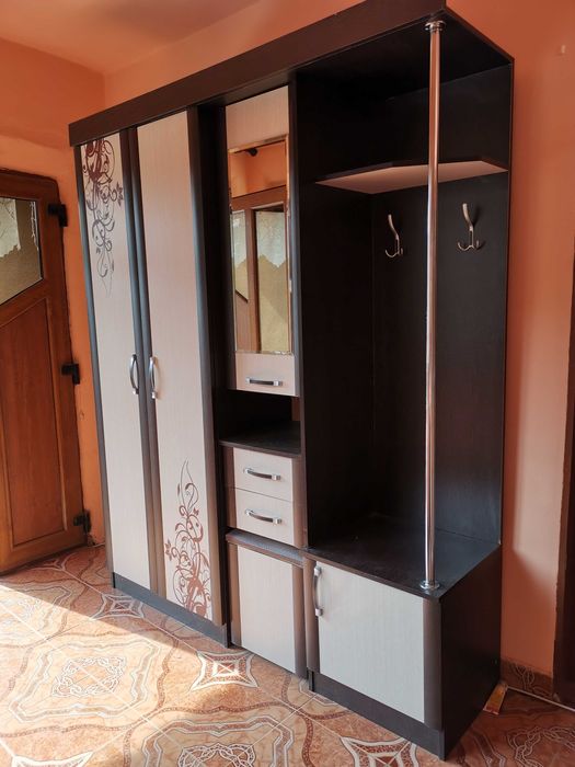 Mobilier hol cuier maro