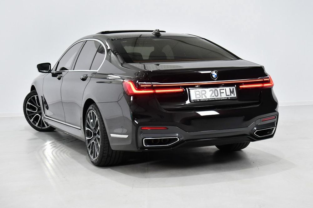 BMW 750i xDrive FULL INDIVIDUAL – Interior Maro