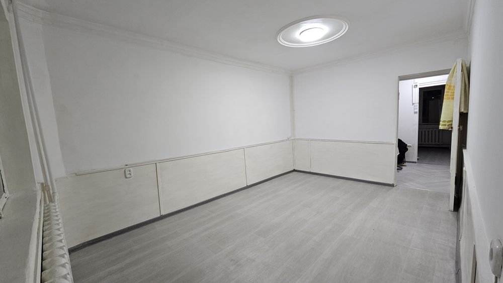 Аренда офис  51 м.Кв первая линия Акмаль Икрамова Орент. Скорая помощь