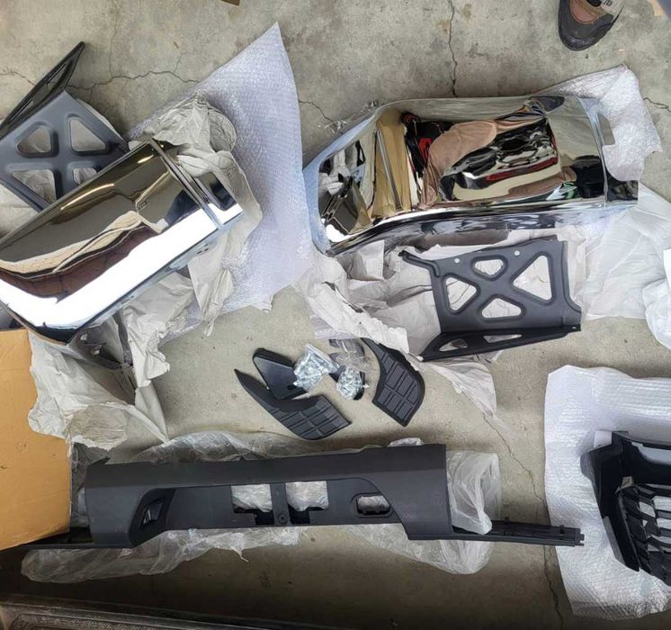 Задна хромирана броня за Toyota Tundra след 2014г