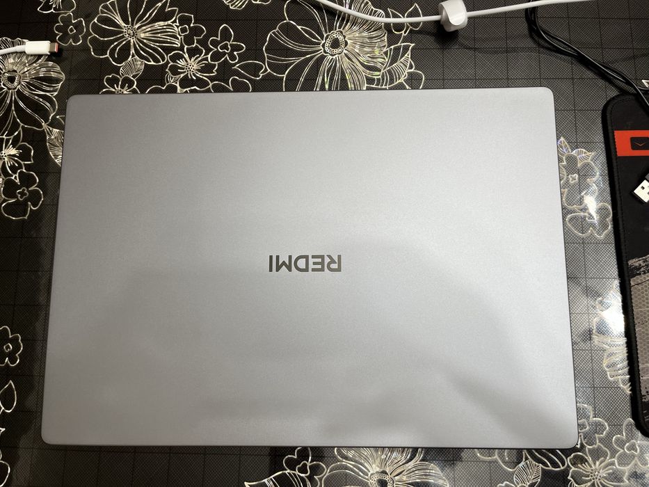 Продам Xiaomi Redmibook 16 2025