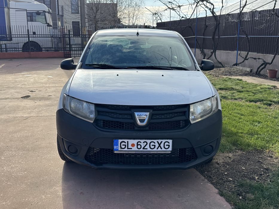 Vand Dacia Logan 2 2013