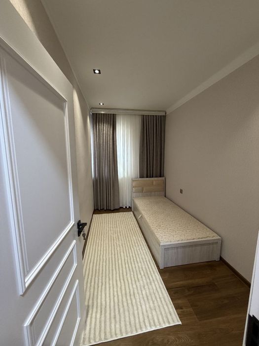 Чиланзар-Е кв 3/7/9.72м2 Срочно продам Квартиру