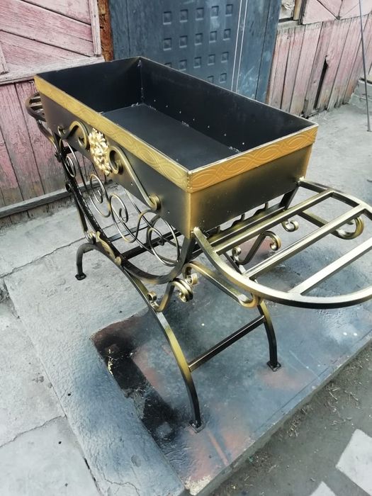 Продам мангал новый