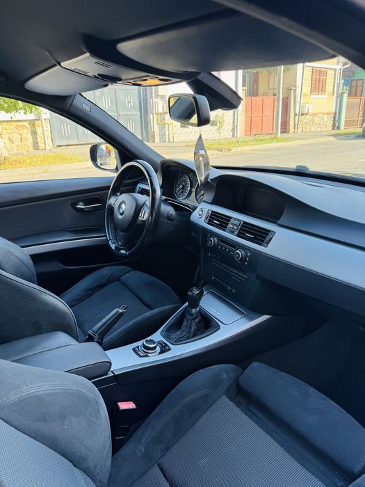 BMW E90 M PAKET  DE FABRICA 320 D 177 PS 2009