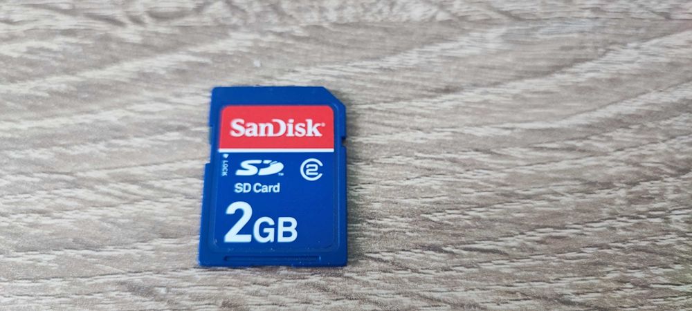 Canon A590is и Canon PowerShot S5is