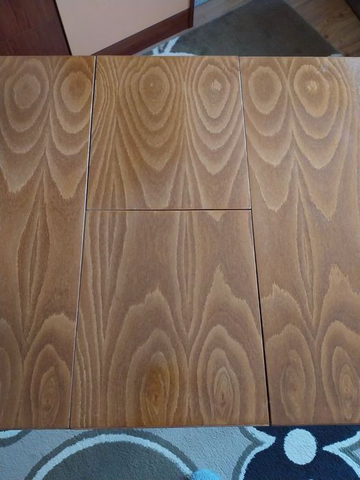 Холна маса /разтегателна/