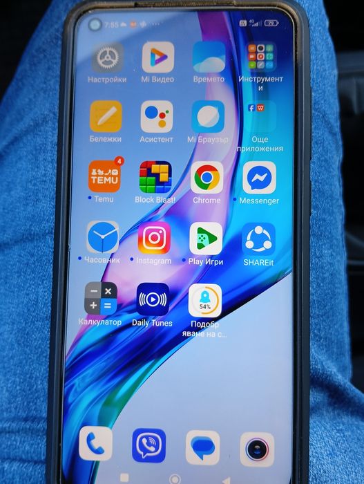 Продавам Редми нот 9