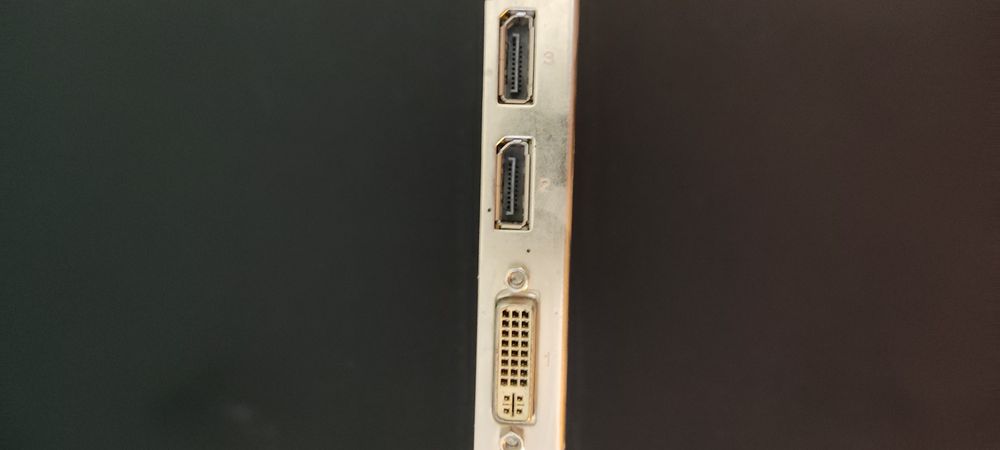 Видеокарта NVIDIA QUADRO FX 580