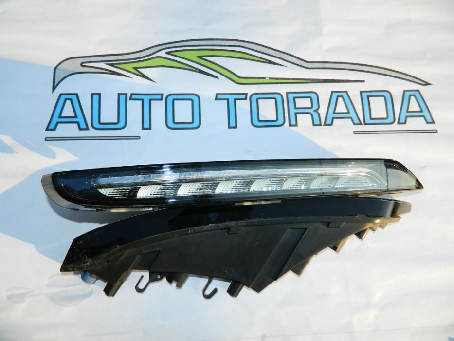 Proiector DRL LED stanga Porsche Macan 2015-2016 cod 95B941181A