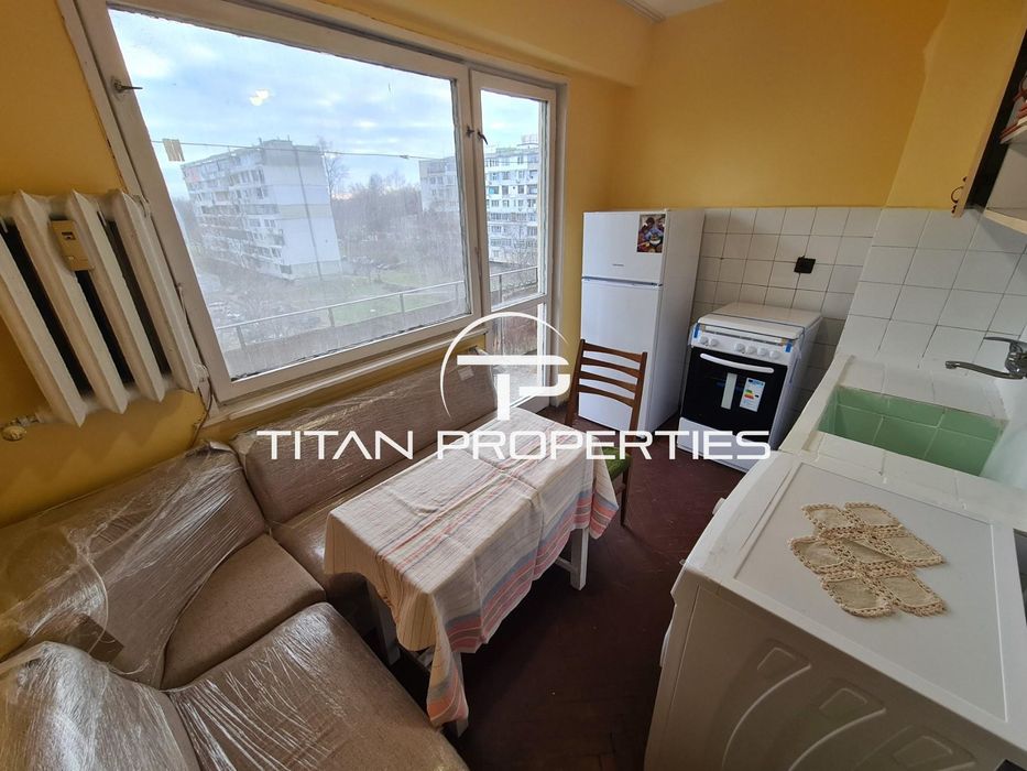 Ключ в офиса! Двустаен, под наем, ж.к Зорница