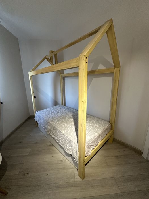 Детская кровать Домик